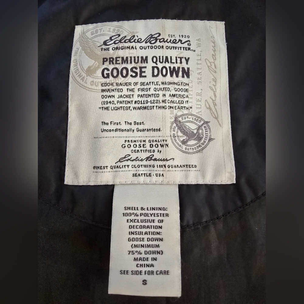 Eddie Bauer Black Goose Down Puffer Vest Winter Fall Size S Quality Layering - Picture 3 of 6